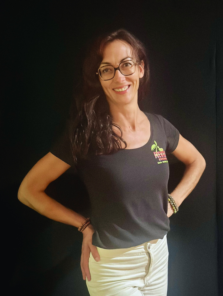 Aline danseuse chez Fievra Cubana